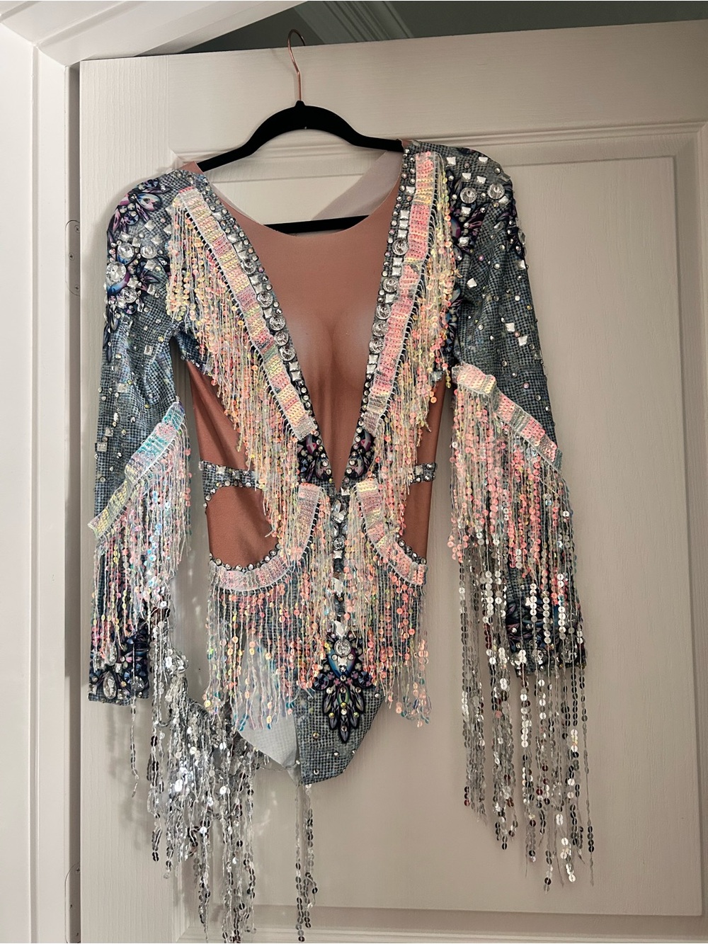 Fringed Sequin Festival Bodysuit in Silver US Sz 2/4 - Picture 5 of 10